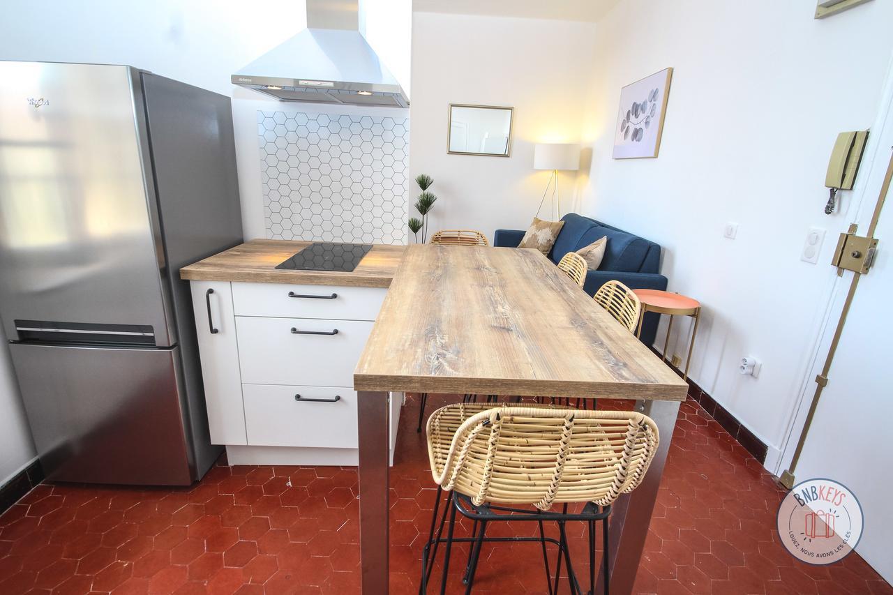Forville Cannes Bagian luar foto
