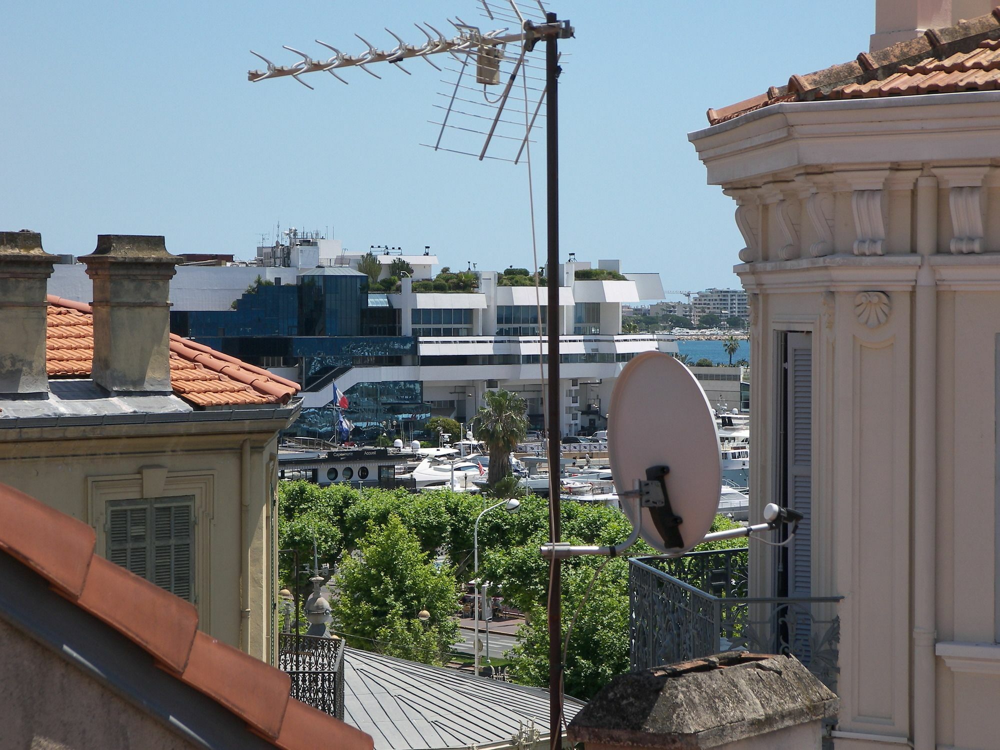 Forville Cannes Bagian luar foto